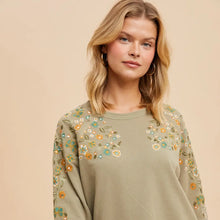 Load image into Gallery viewer, Embroidered French Terry Pullover 💚