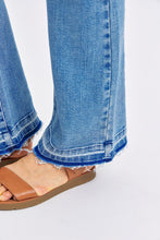 Load image into Gallery viewer, Destroy and Release Hem Bootcut Judy Blue