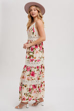 Load image into Gallery viewer, Floral Print Lace Contrast Maxi Dress