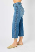 Load image into Gallery viewer, High Waisted Braided Judy Blue Crop