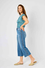 Load image into Gallery viewer, High Waisted Braided Judy Blue Crop