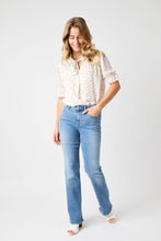 Load image into Gallery viewer, Mid Rise Vintage Bootcut Judy Blue