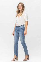 Load image into Gallery viewer, Keep Your Cool Sustainable Relaxed Fit Cool Denim Judy Blue