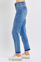 Load image into Gallery viewer, Midrise Rigid Magic Release Hem Boyfriend Judy Blue